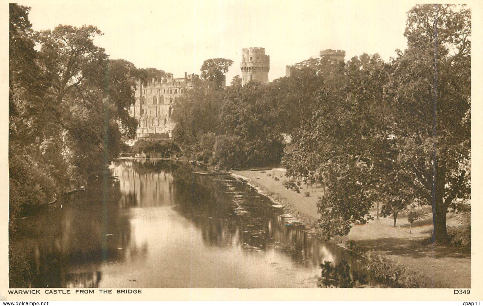 CPM Warwick Castle from the Bridge