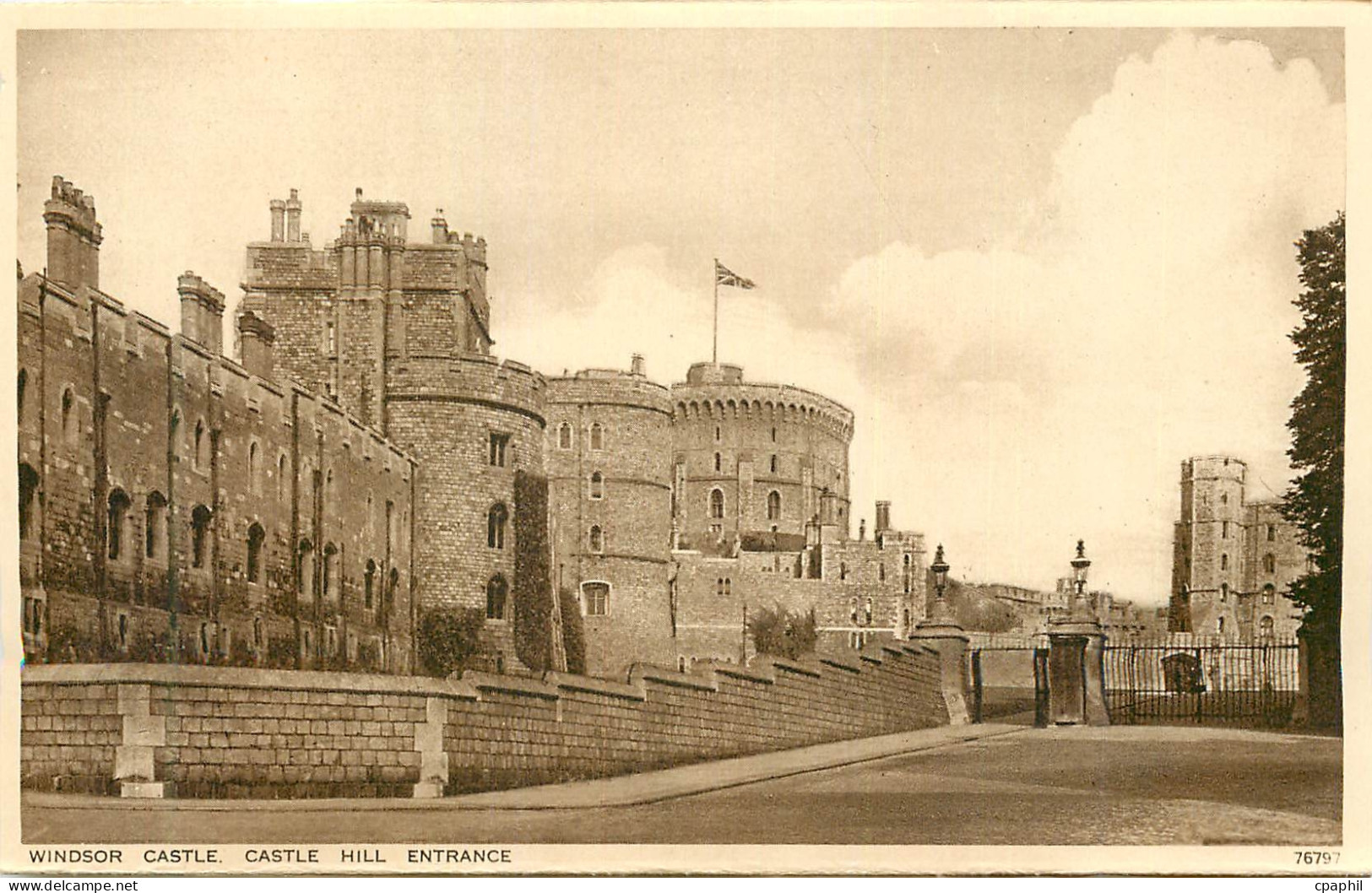 CPM Windsor Castle Castle Hill Entrance