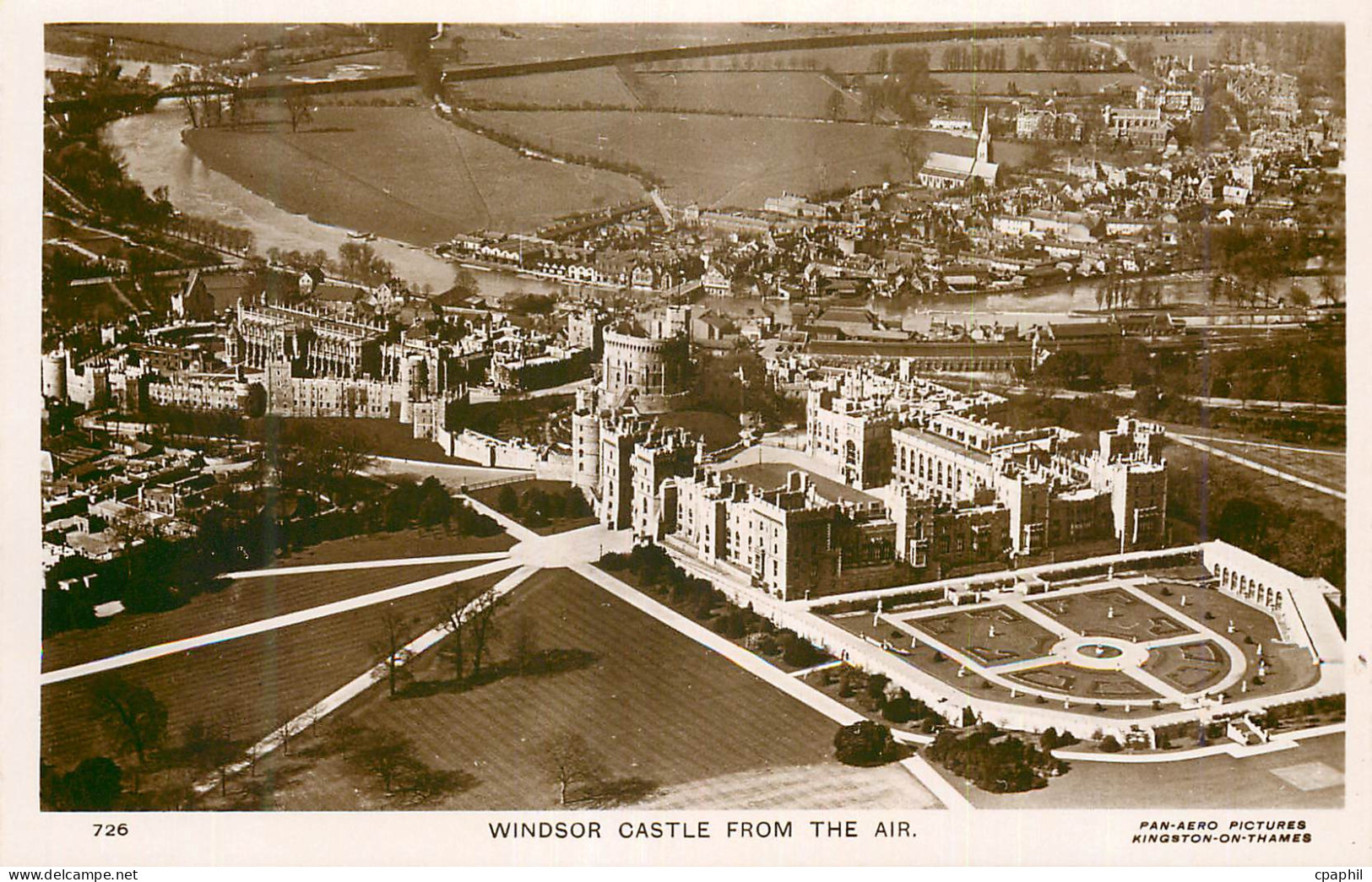 CPM Windsor Castle from the air