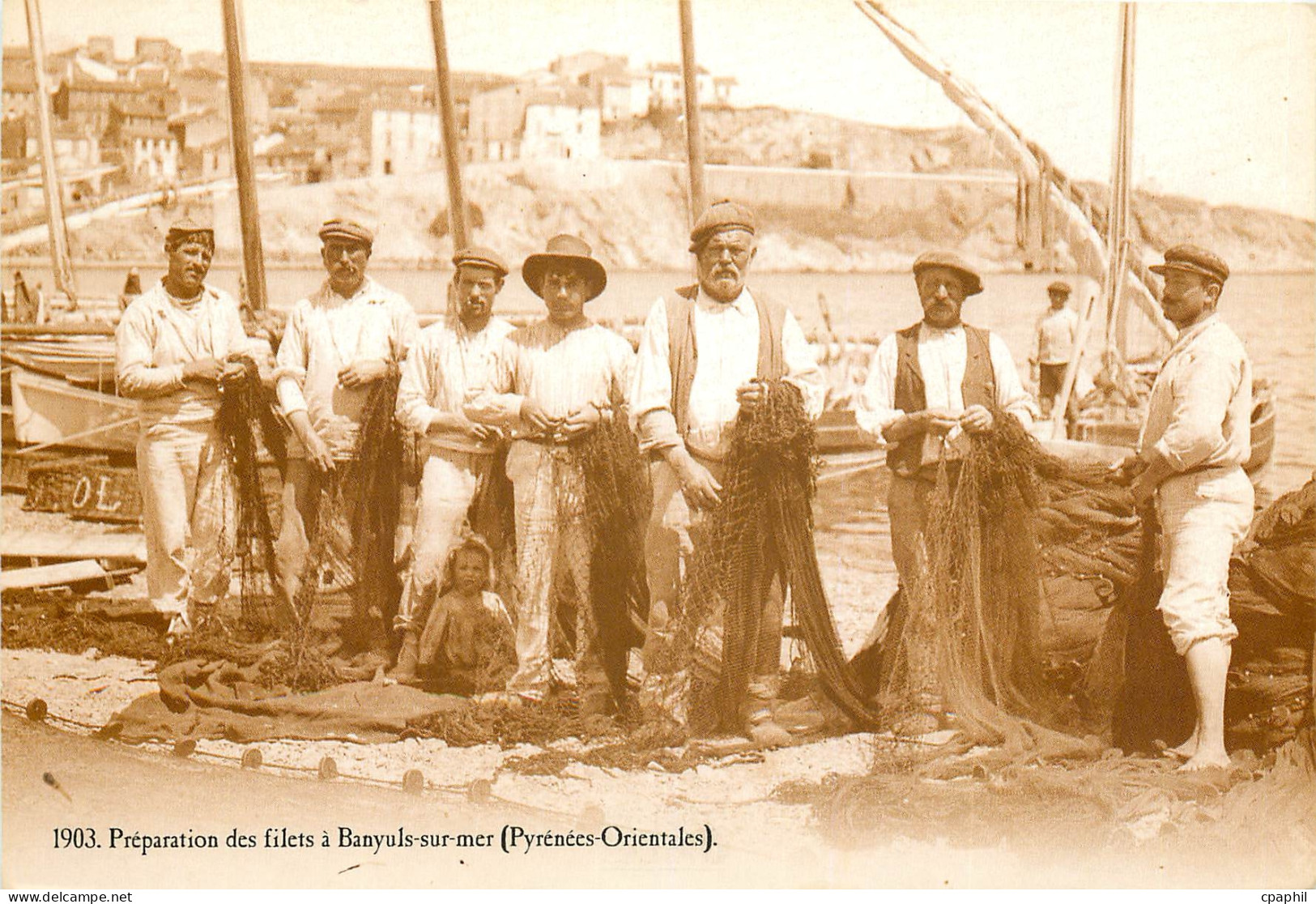 CPSM 1903 Preparation des files a Banyuls sur mer (Pyr Or)