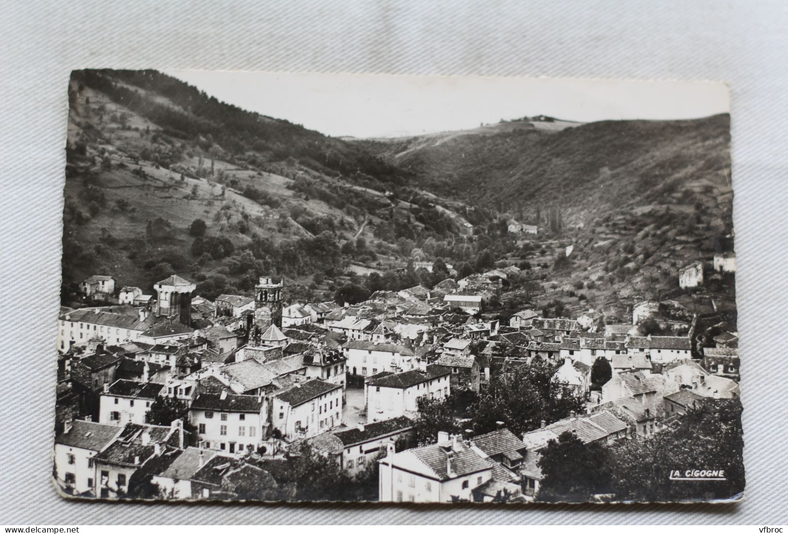 Cpsm 1951, Blesle, vu des côteaux de Fontenille, Haute Loire 43