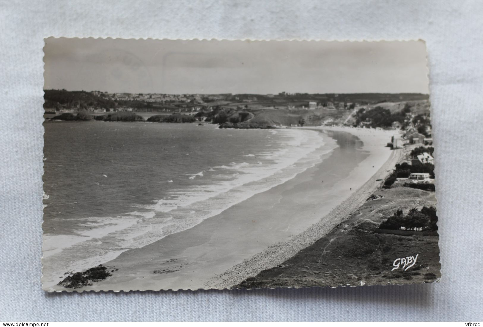 Cpsm 1951, Erquy, plage de Caroual et vue générale d'Erquy, Cotes d'Armor 22