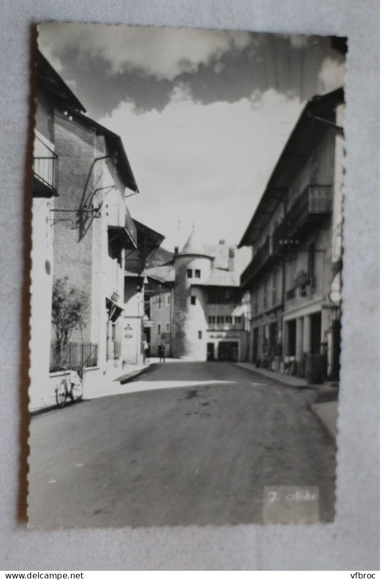 Cpsm 1952, Samoëns, vue de la rue principale, Haute Savoie 74