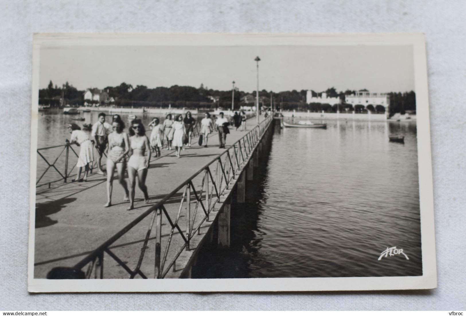 Cpsm 1953, Andernos les Bains, la jetée et le casino, Gironde 33