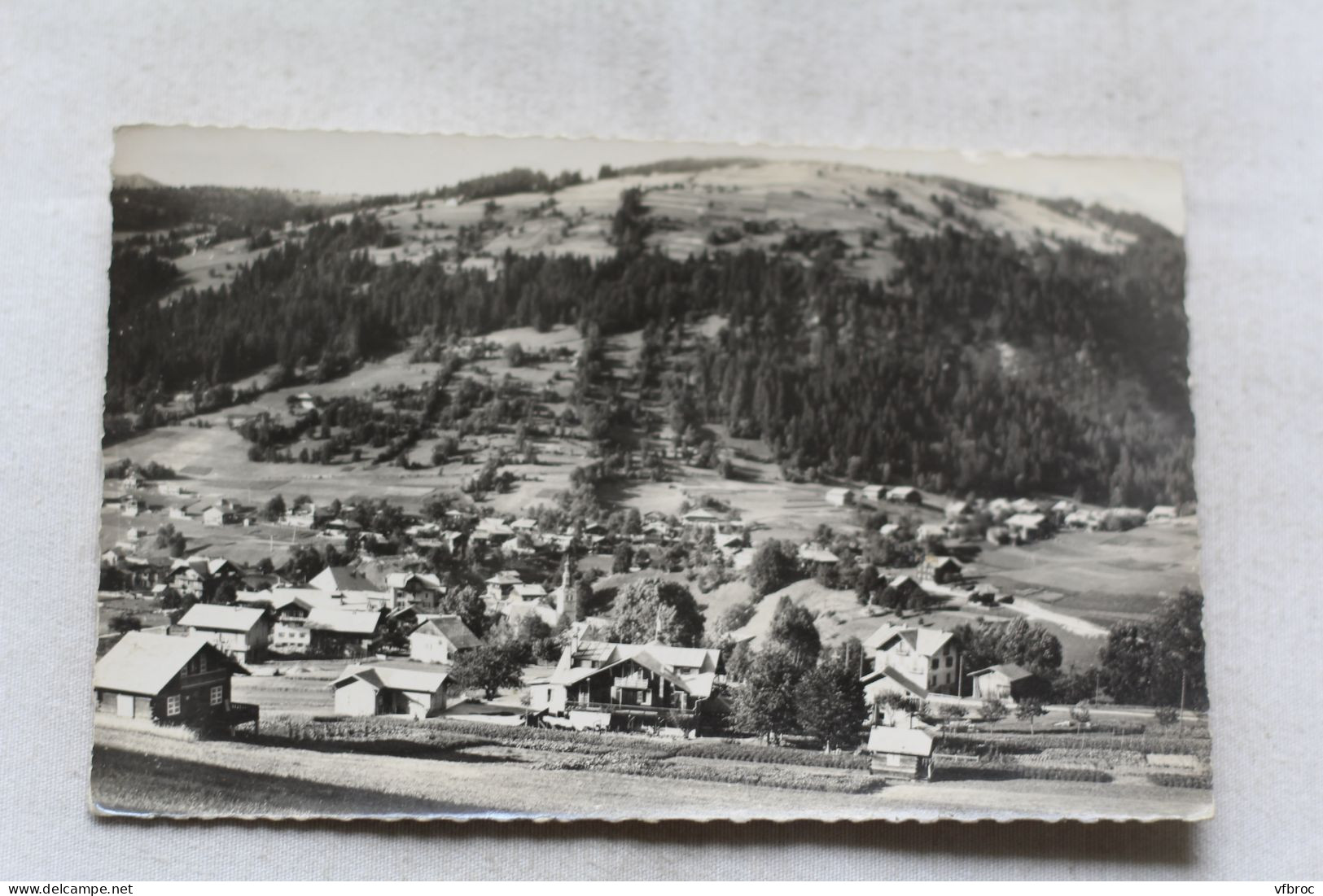 Cpsm 1957, Morzine, vue générale, Haute Savoie 74