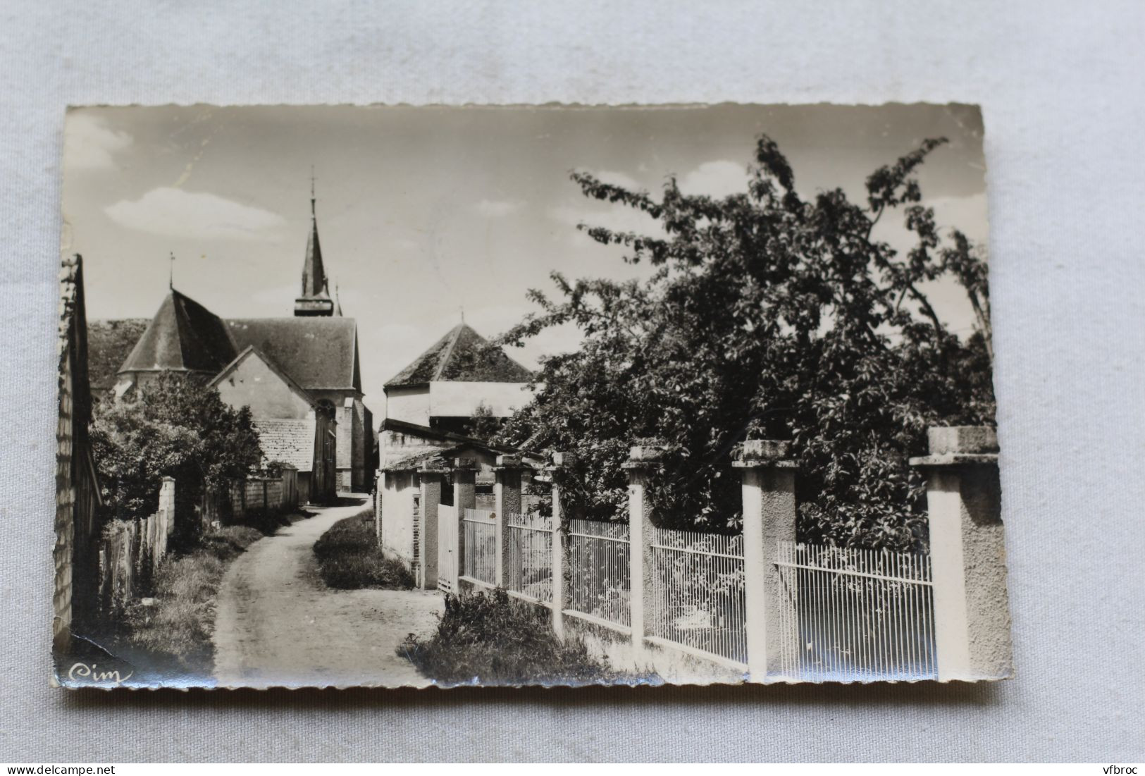 Cpsm 1957, Villeneuve l'Archevêque, rue Ledru Rollin, Yonne 89