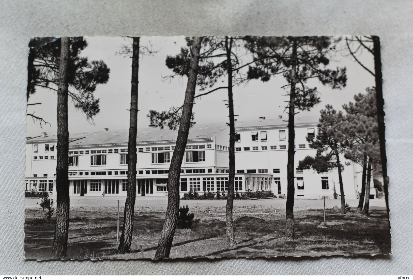 Cpsm 1959, Saint Hilaire de Riez, colonie de vacances d'Argenteuil, façade principale, Vendée 85