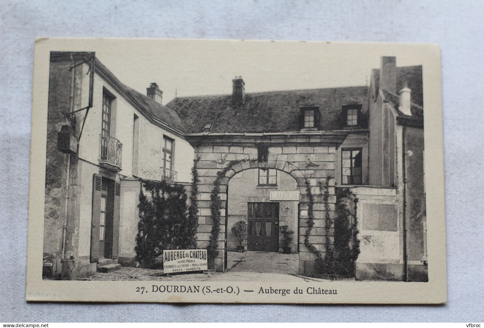 Cpsm 1960, Dourdan, auberge du château, Essonne 91
