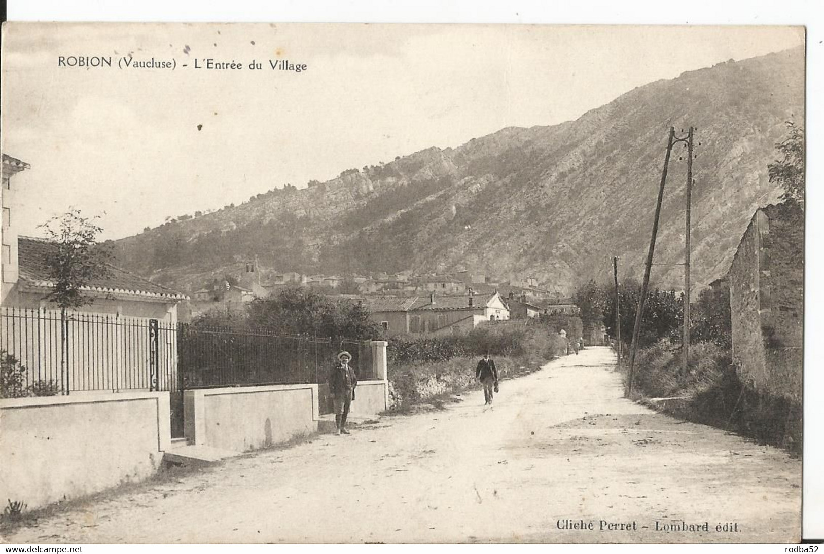CPSM - 84 - Vaucluse - Robion - Entrée du Village
