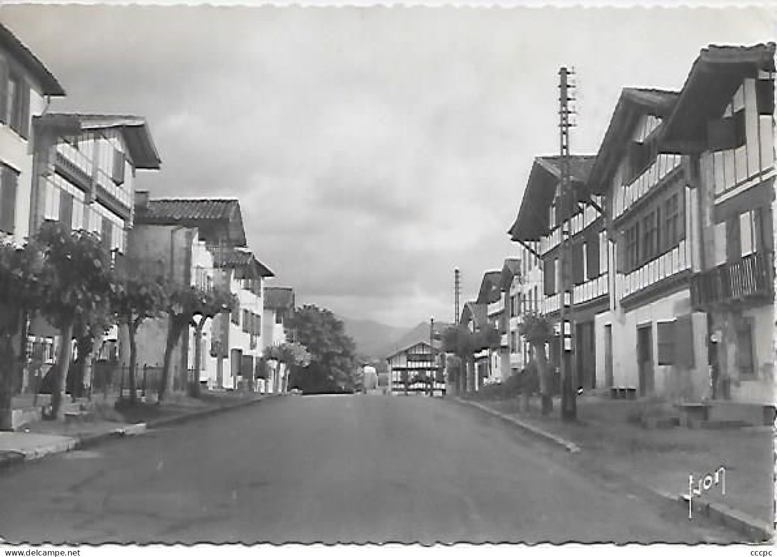 CPSM Ainhoa Le Village