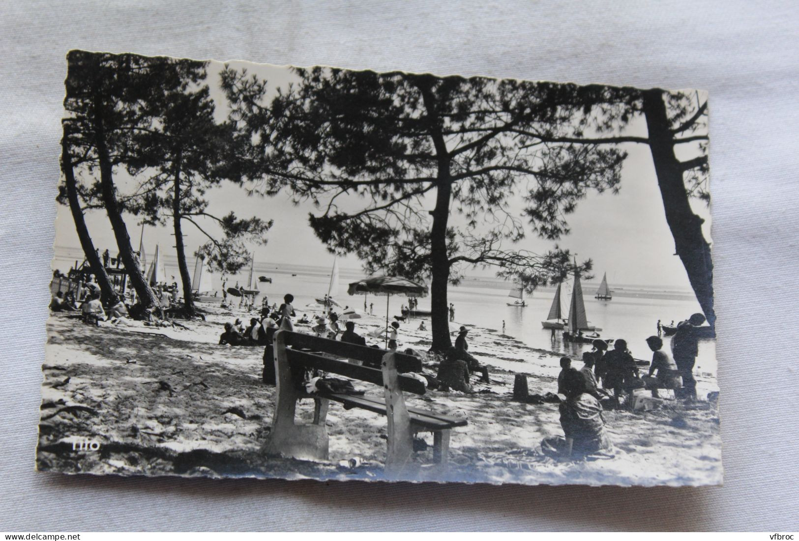 Cpsm, Andernos les bains, un coin de la plage du Mauret, Gironde 33