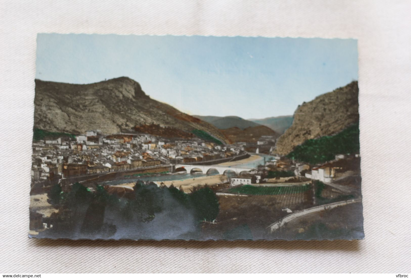 Cpsm, Anduze, vue générale, au fond les monts Lozère, Gard 30