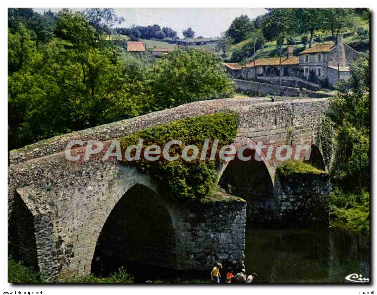 CPSM Argenton Chateau Les Deux Sevres touristiques Le Pont neuf sur l'Argenton