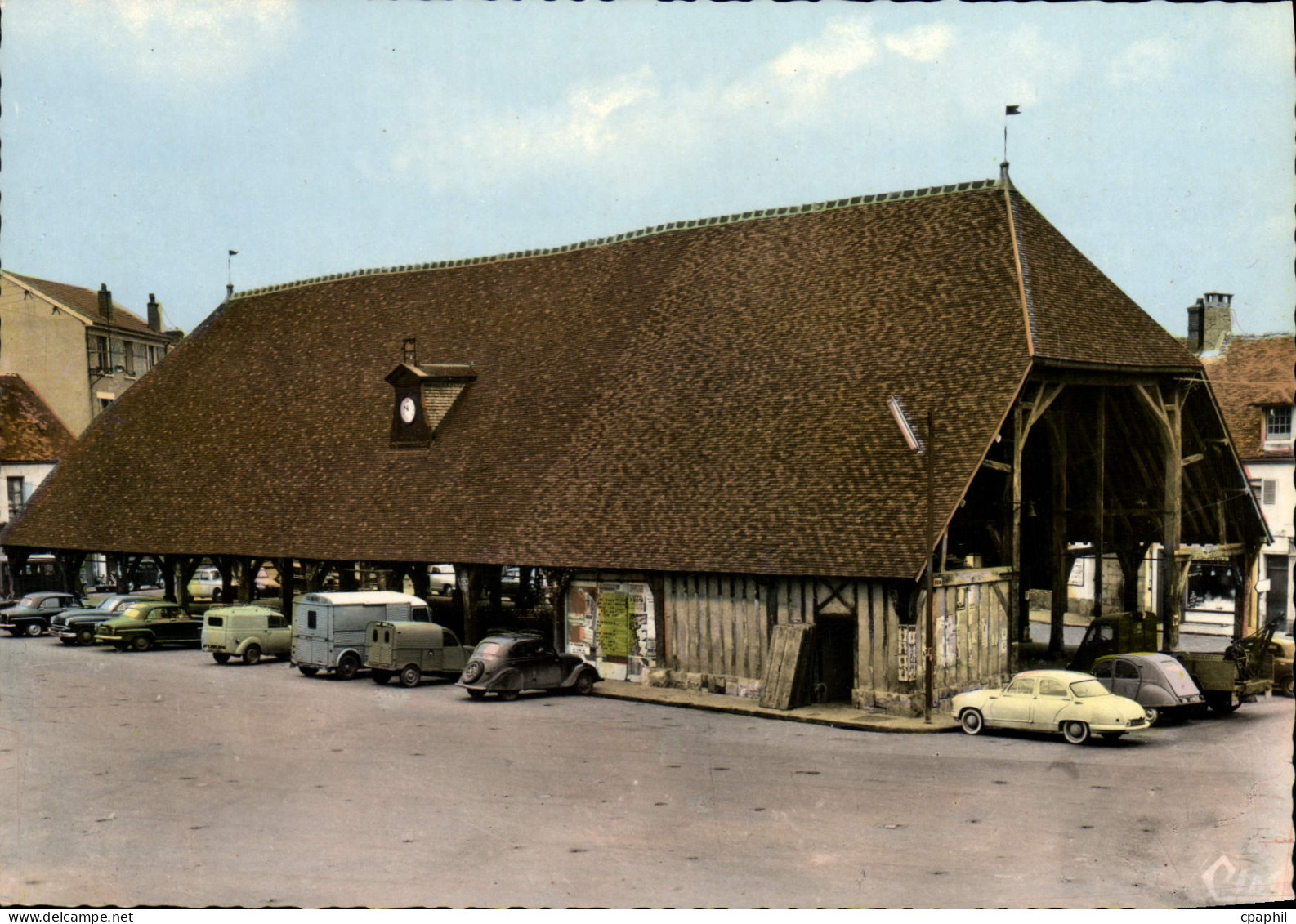 CPSM Arpajon Essonne les Halles