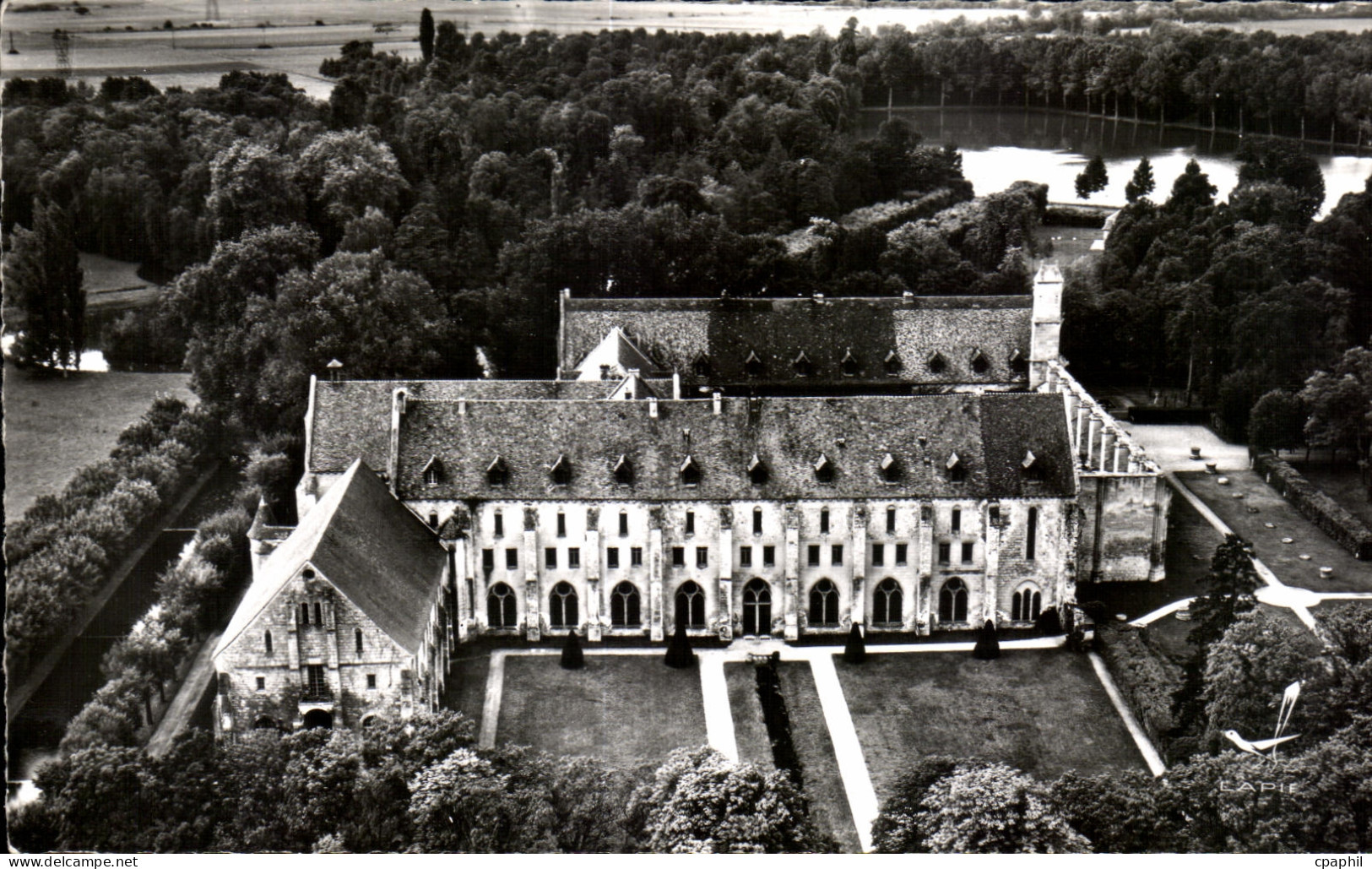 CPSM Avion Au Dessus De Abbaye de Royaumont Asnieres sur oise