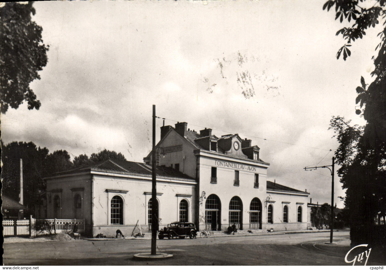 CPSM Avon (Seine et Marne) La Gare de Fontainbleau Avon