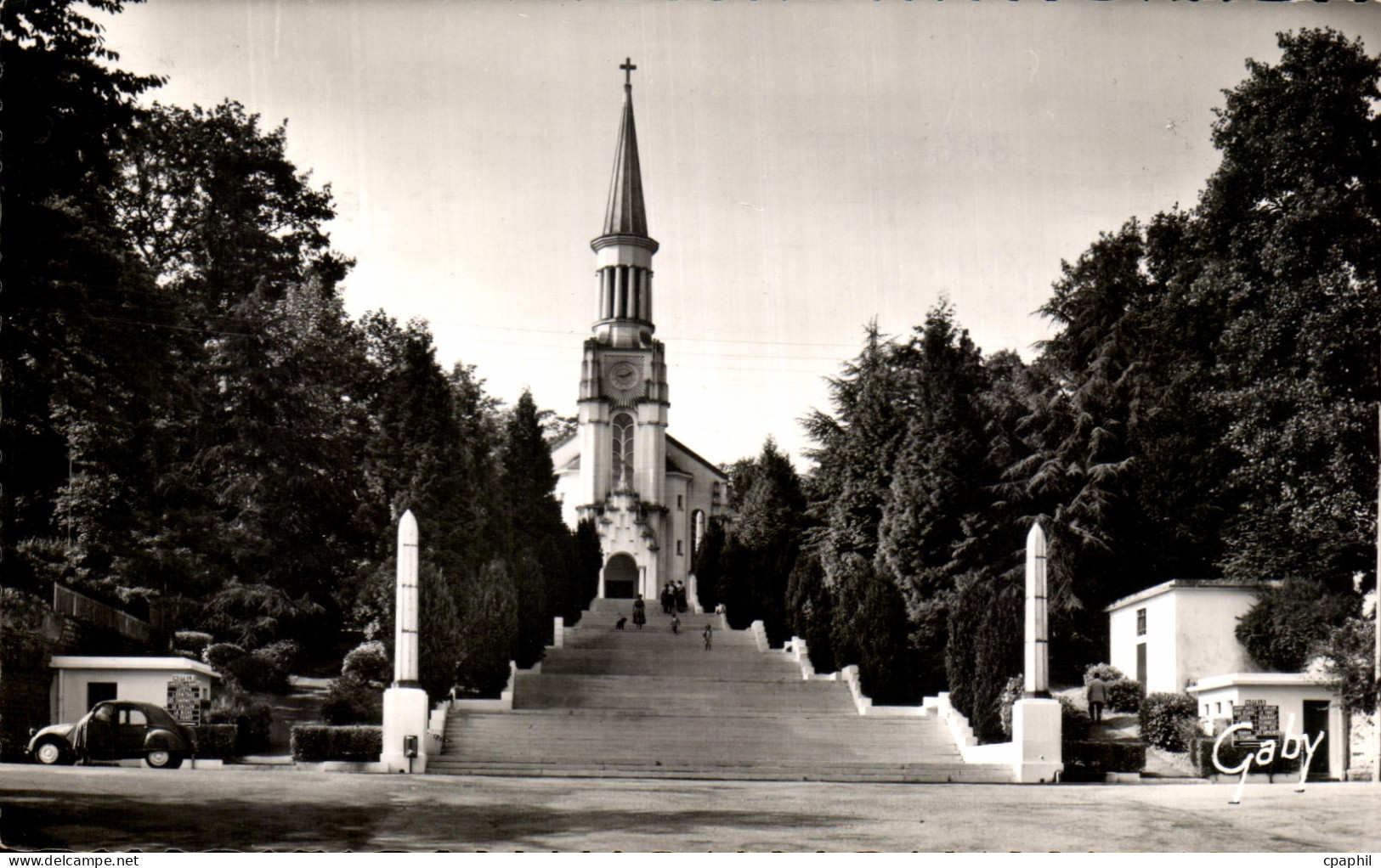 CPSM Bagnoles De L'orne L'eglise