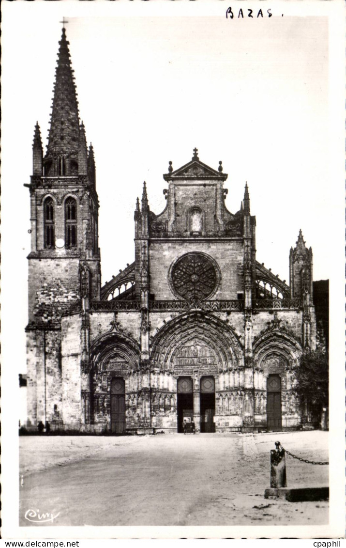 CPSM Bazas la cathedrale