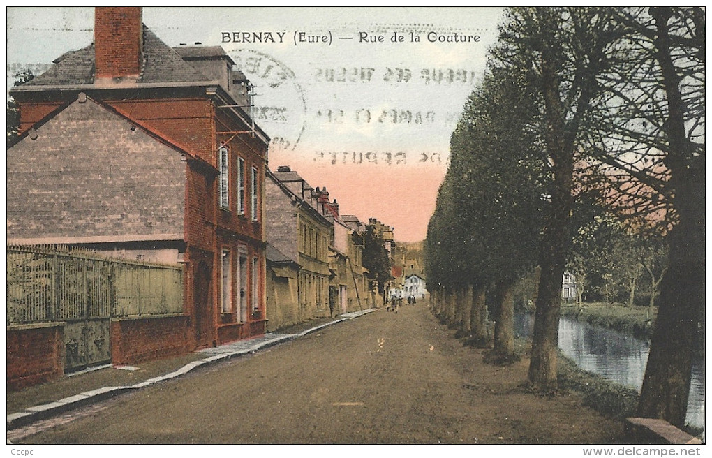 CPSM Bernay - Rue de la Couture