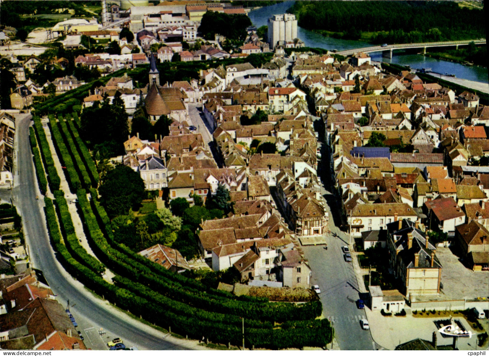 CPSM Bray sur Seine (S et M) Vue generale aerienne