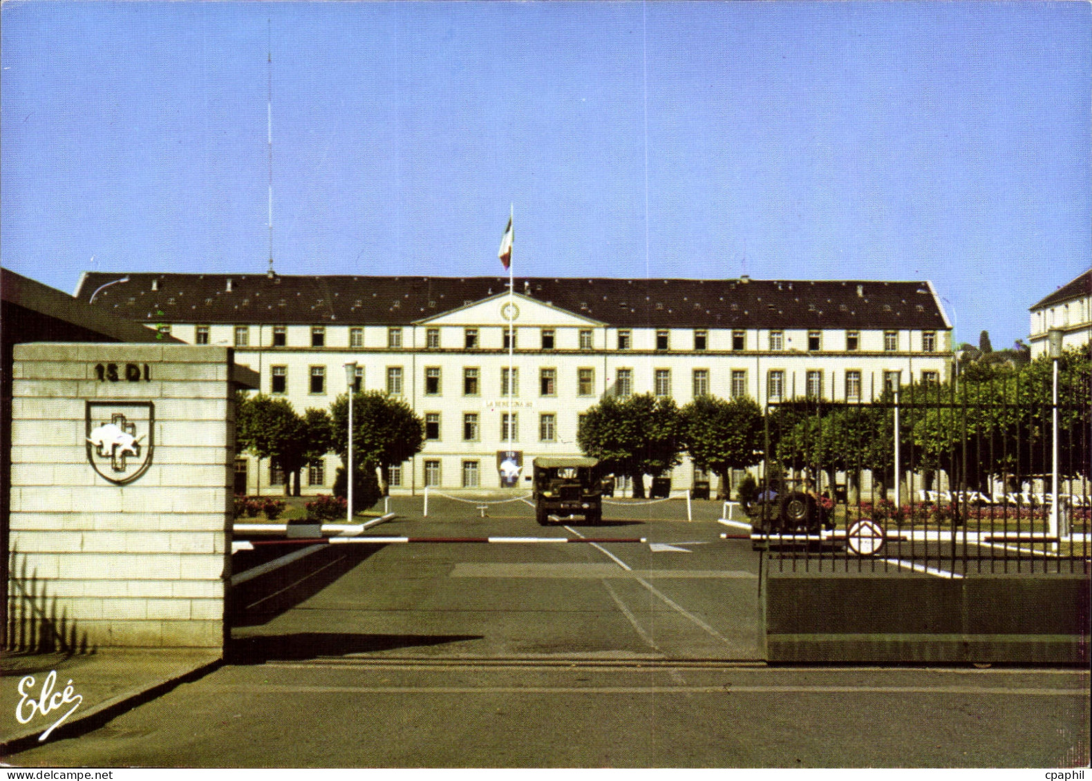 CPSM Brive La Gaillarde La Caserne Brune 126ème régiment D'Infanterie