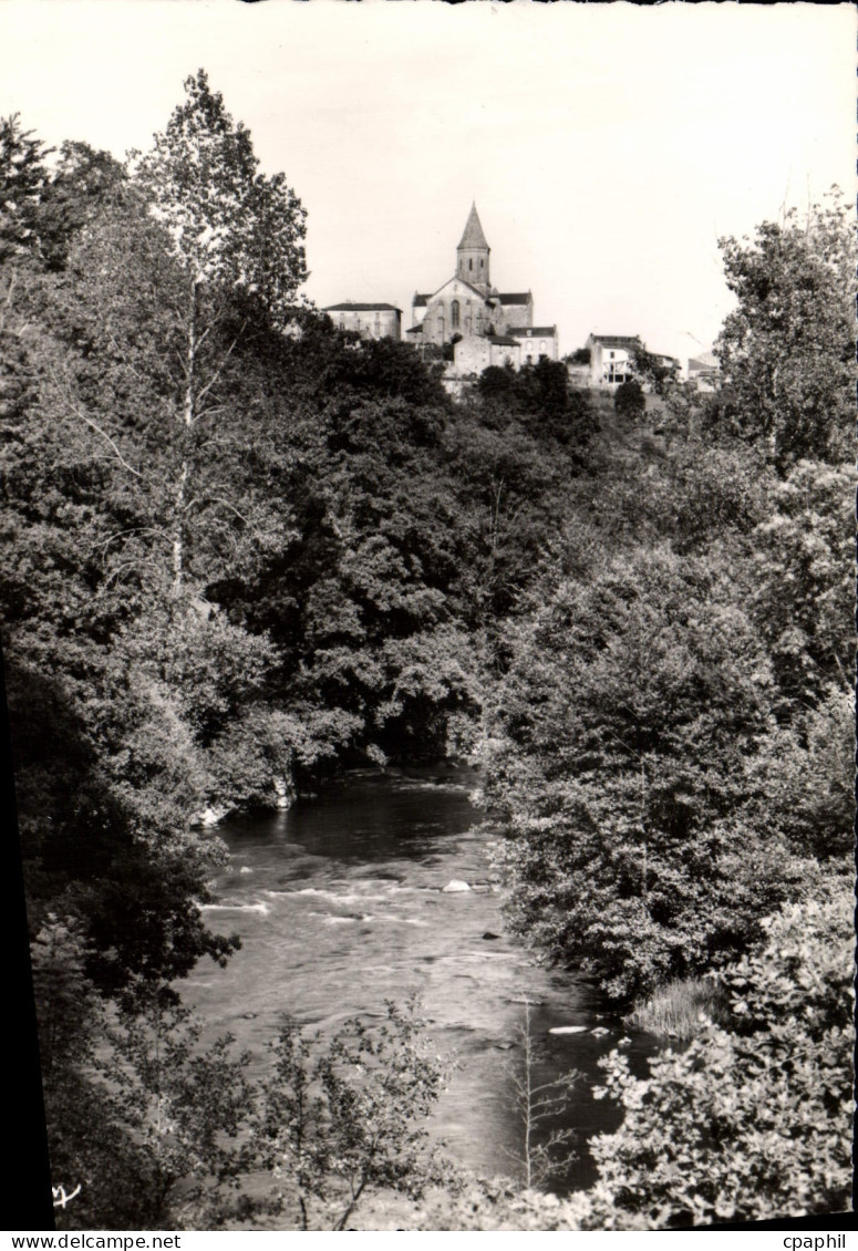 CPSM Chateauponsac (Haute Vienne) Les bords de la Gartempe