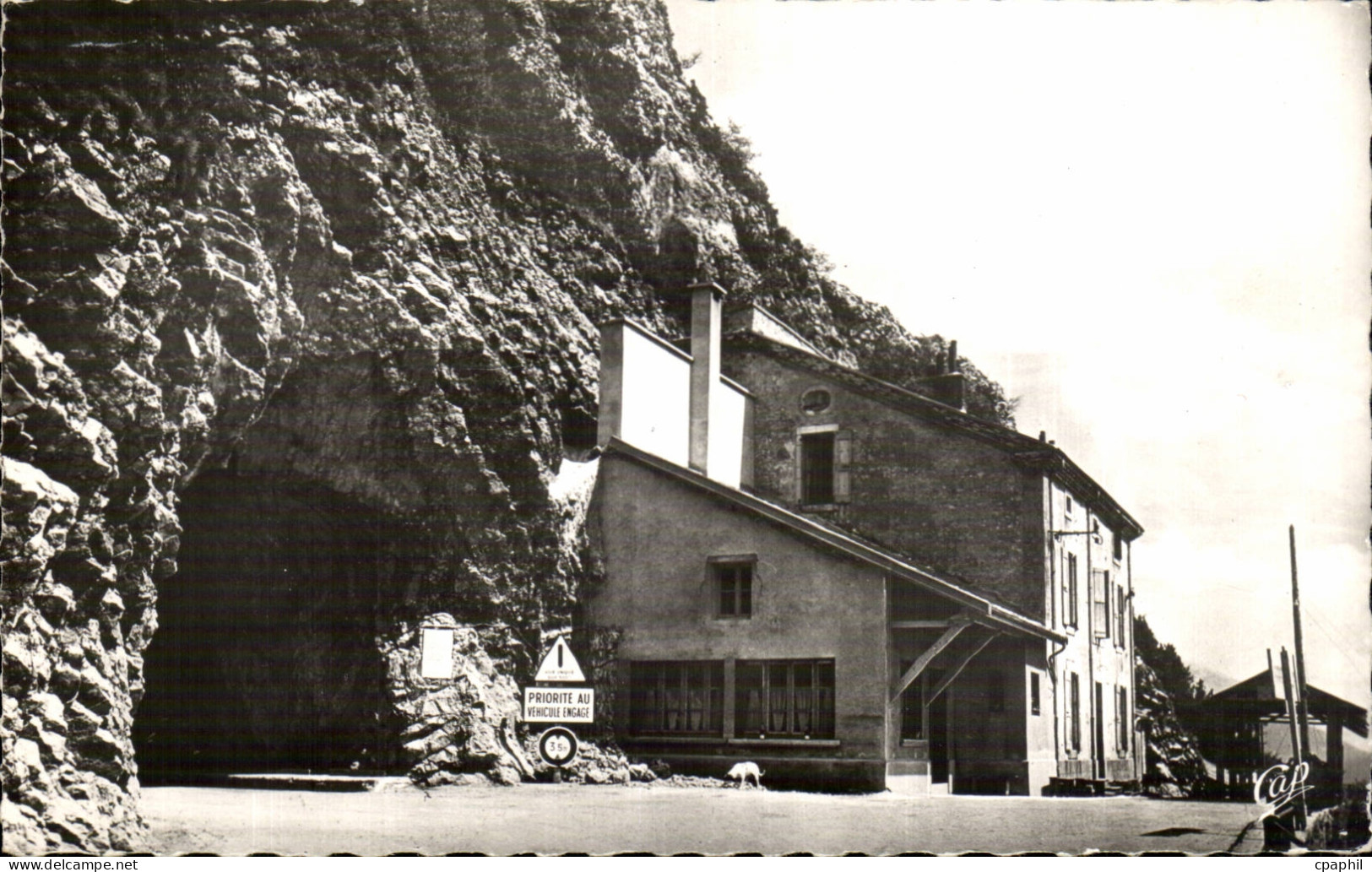 CPSM Col du Rousset Le refuge