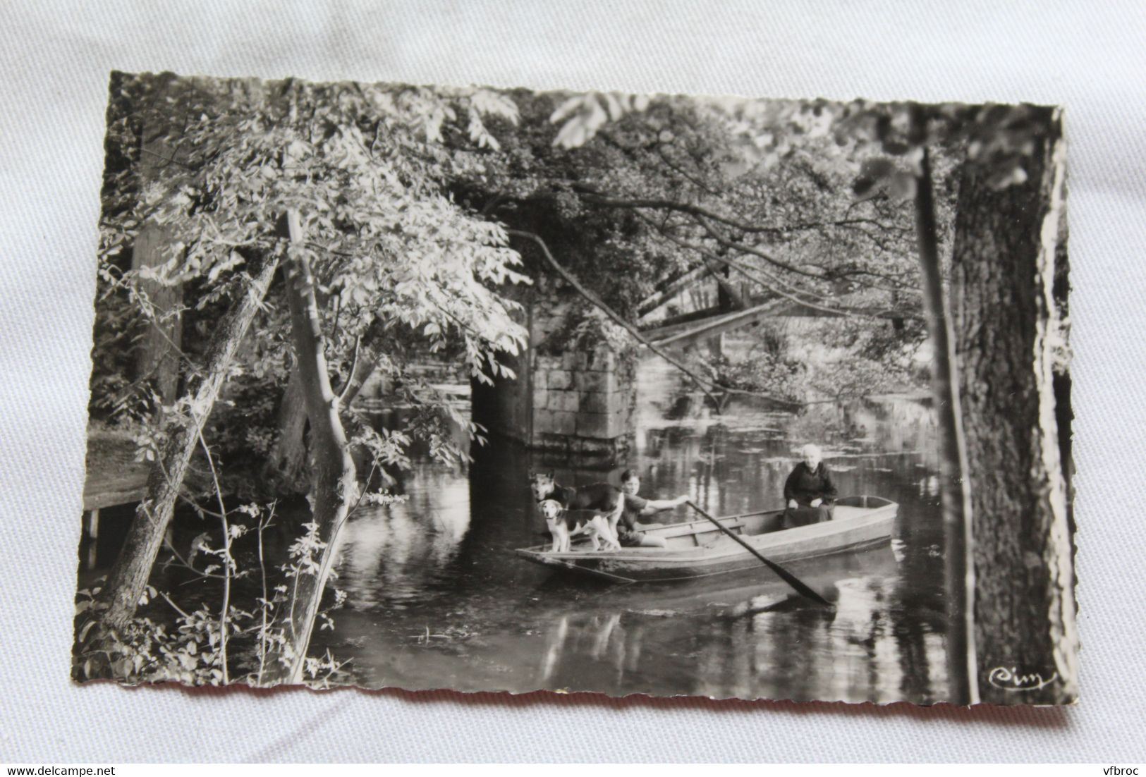 Cpsm, Combs la Ville, en bateau sur l'Yerres, Seine et Marne 77