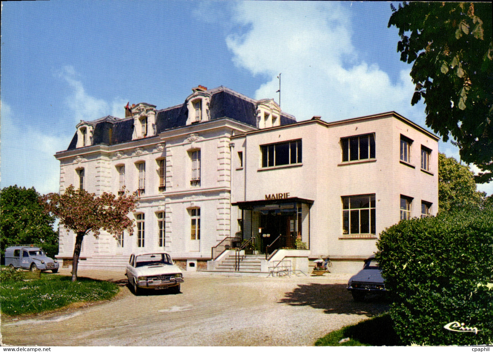 CPSM Combs la Ville (S et M) L'hotel de ville