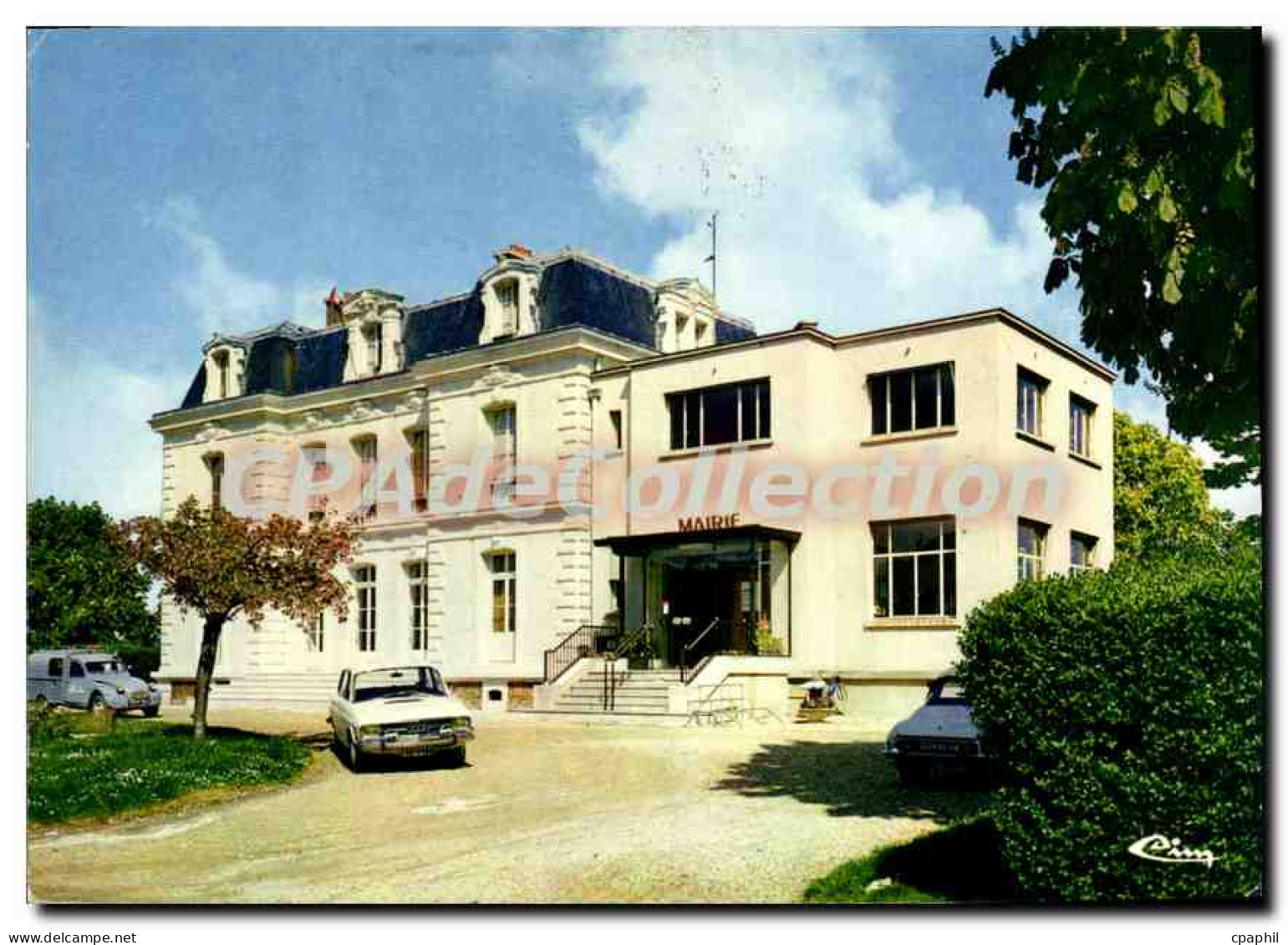 CPSM Combs la Ville (S et M) L'hotel de ville
