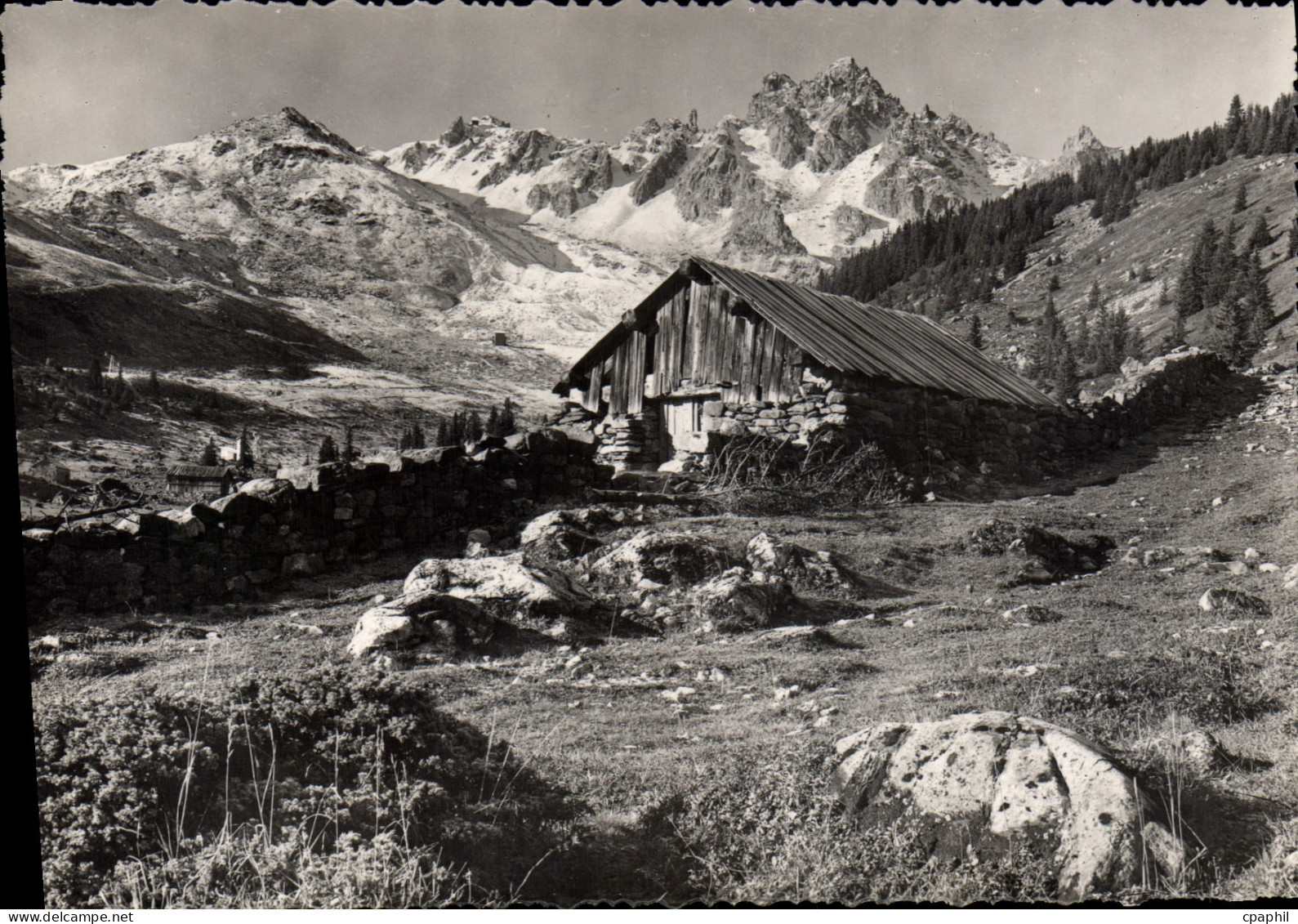 CPSM Courchevel Le Vallon Du Biollay téléphérique de la Saulire