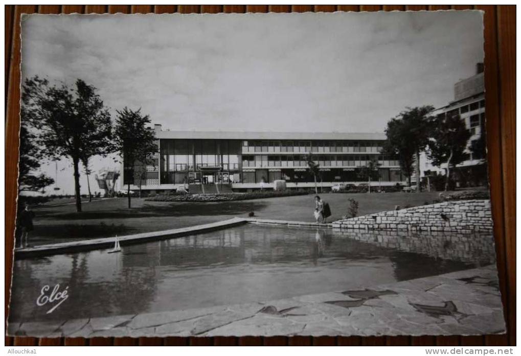 CPSM de Royan est une commune située département Charente-Maritime (région Poitou-Charentes).JARDIN