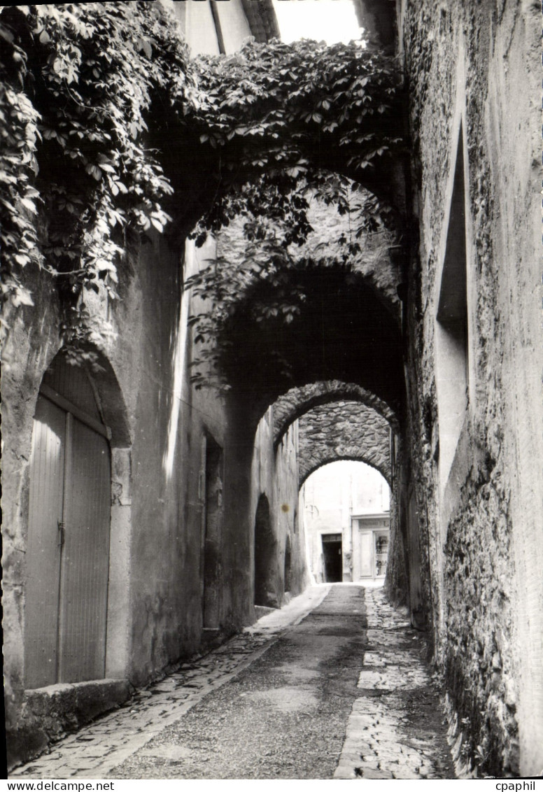 CPSM Dieulefit Vieille Rue