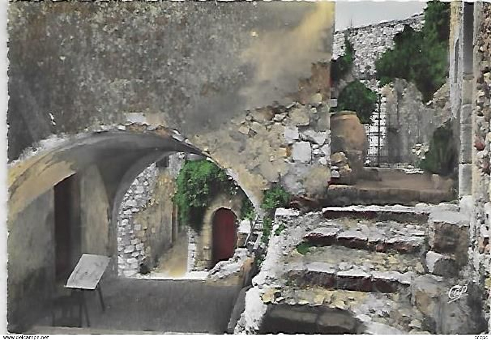 CPSM EZE Une vieille rue