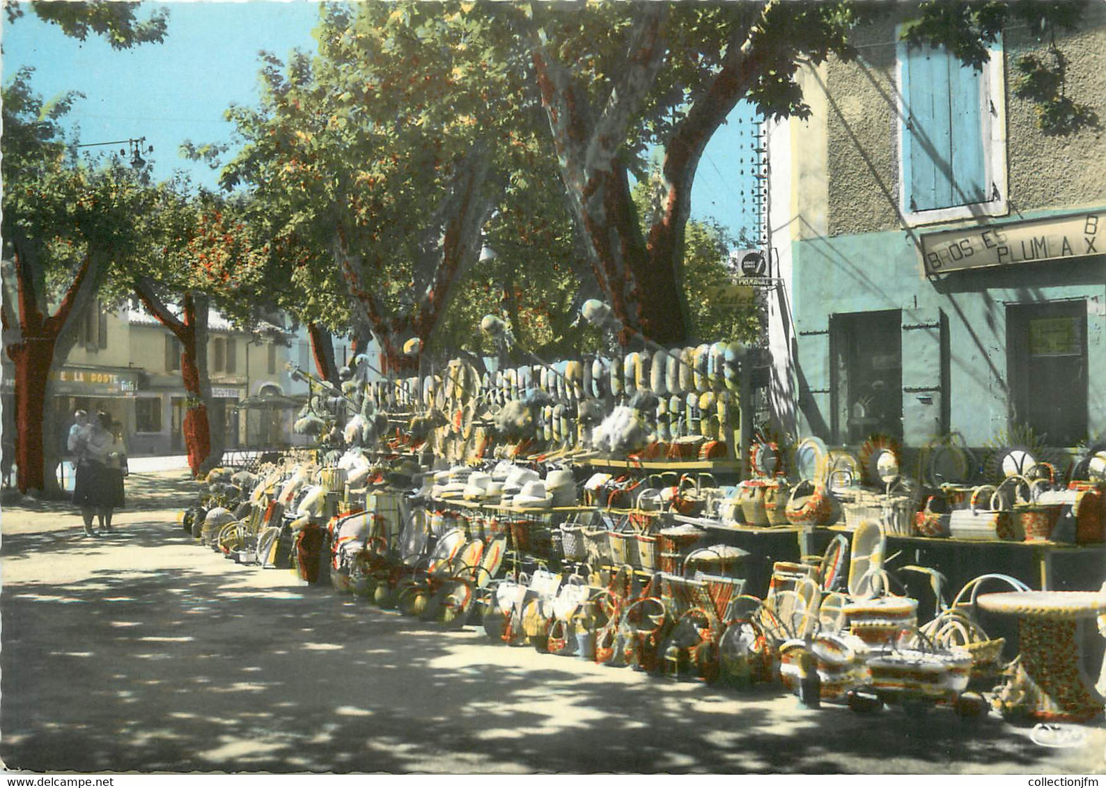 / CPSM FRANCE 84 "Lapalud, exposition de Balais"