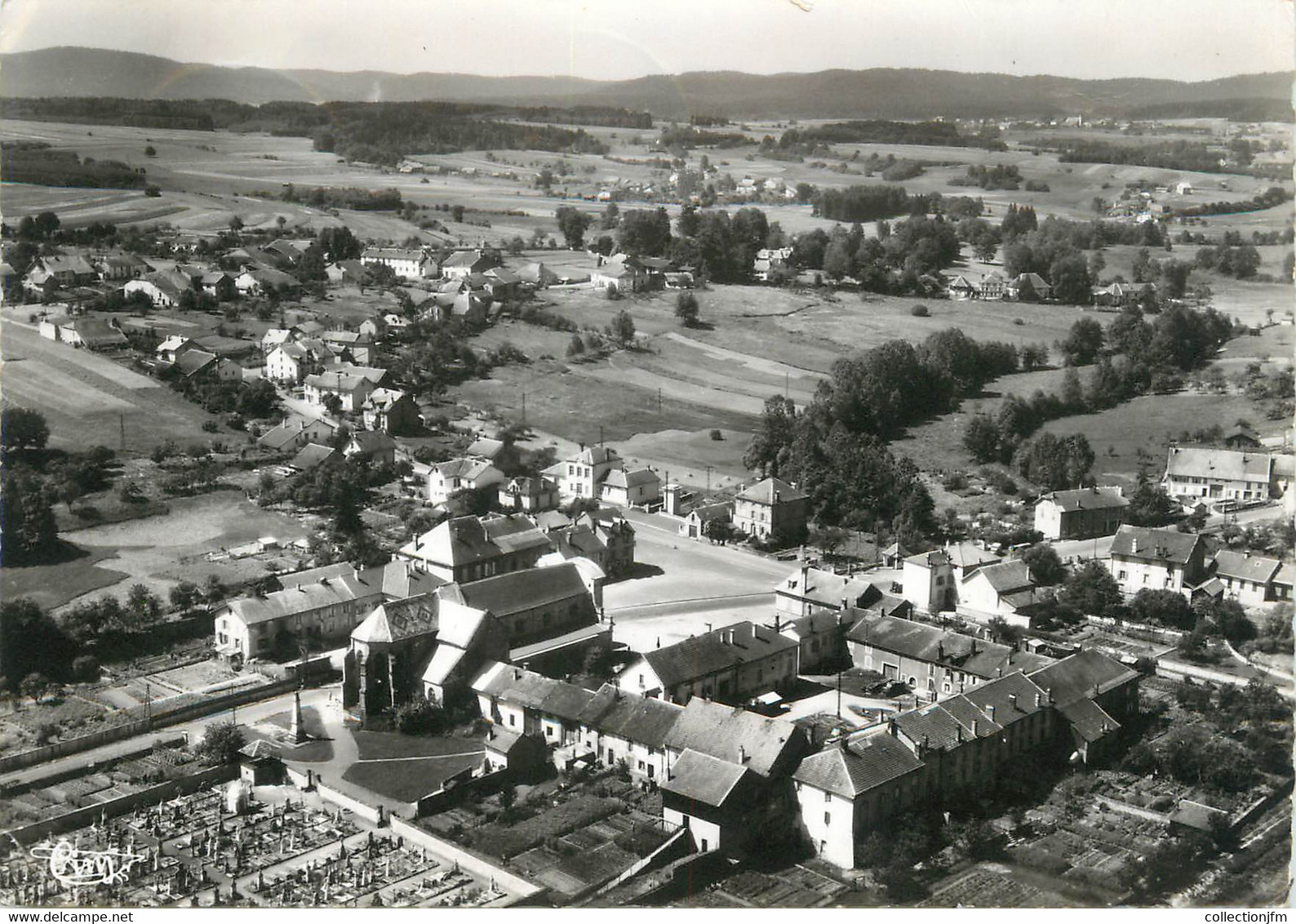 / CPSM FRANCE 88 "Etival Clairefontaine, vue aérienne "