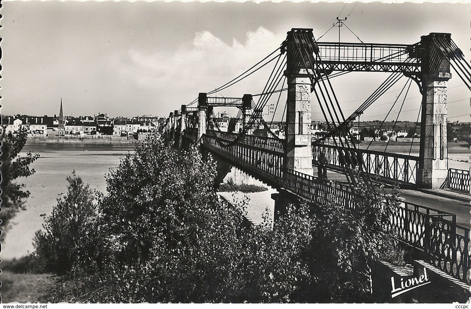 CPSM Ingrandes sur Loire Le Pont sur la Loire