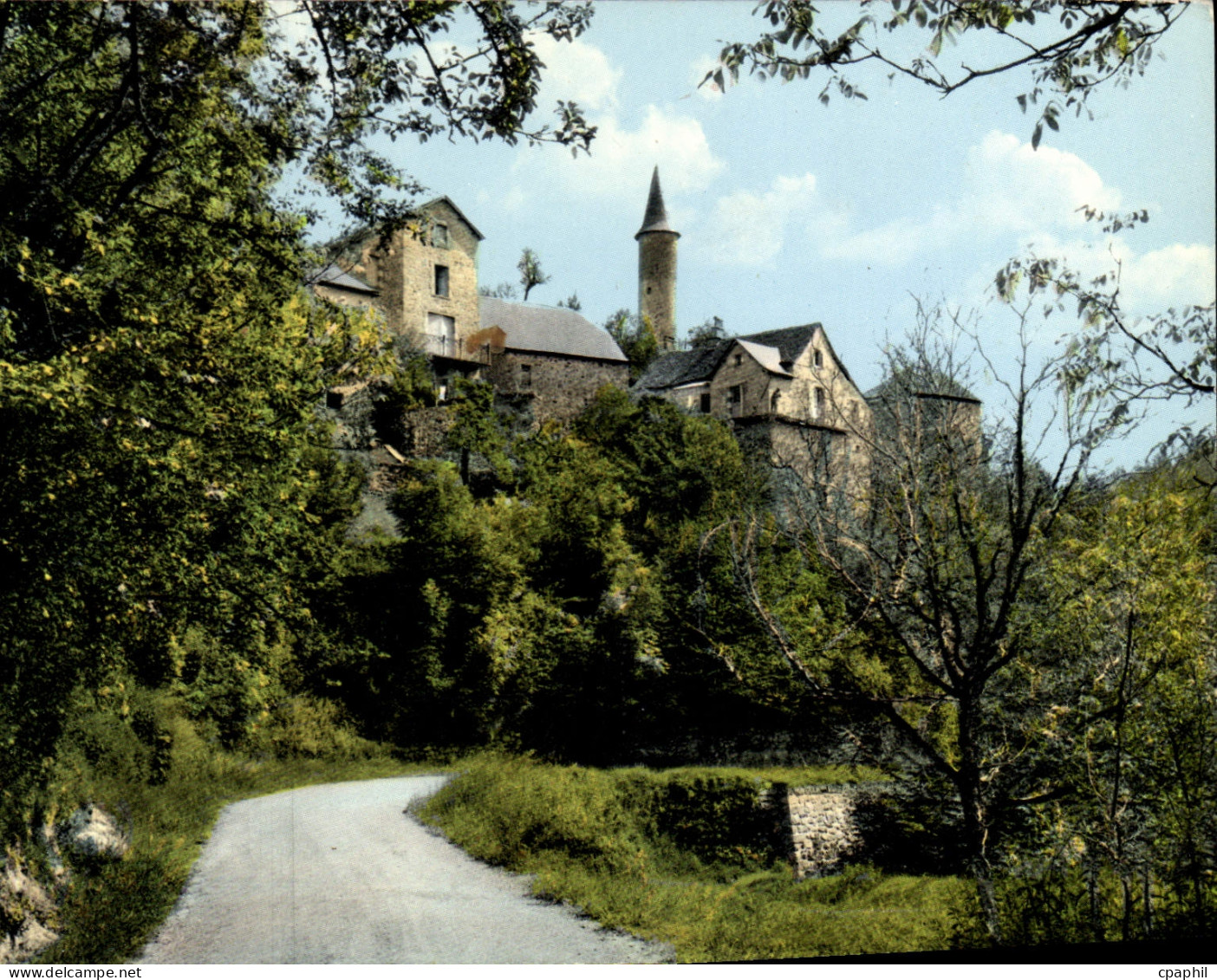 CPSM La Roche Canillac La Roche Basse La Tour De Canillac