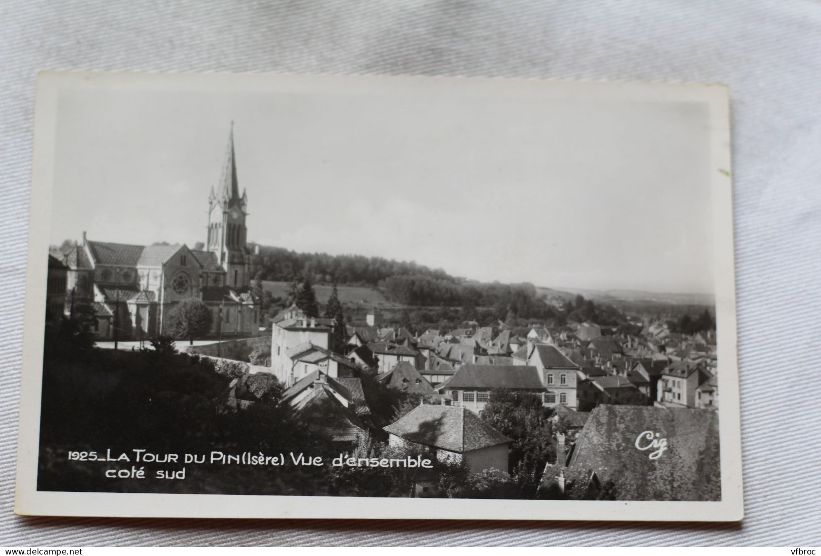 Cpsm, la Tour du Pin, vue d'ensemble, côté Sud, Isère 38