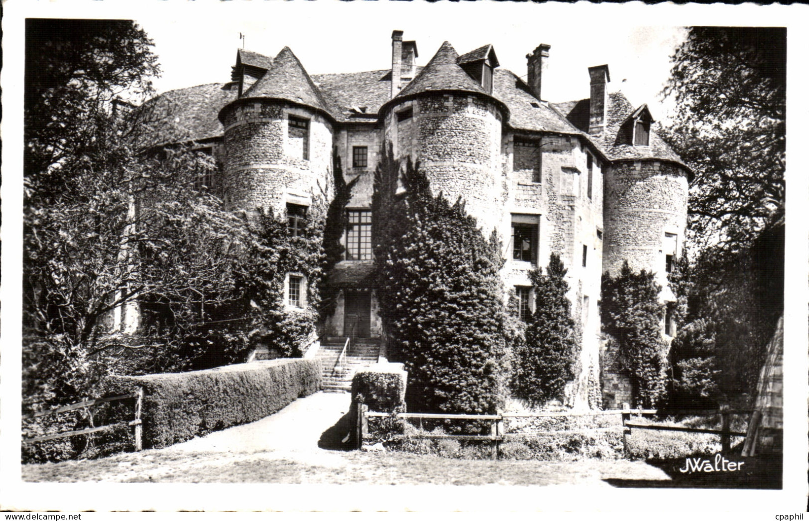 CPSM Le chateau d Harcourt Logis principal