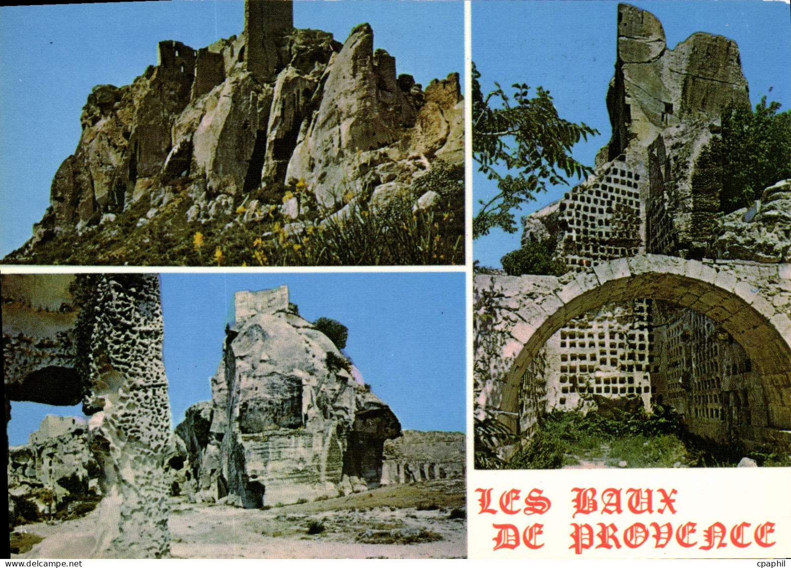 CPSM LES BAUX DE PROVENCE columbarium