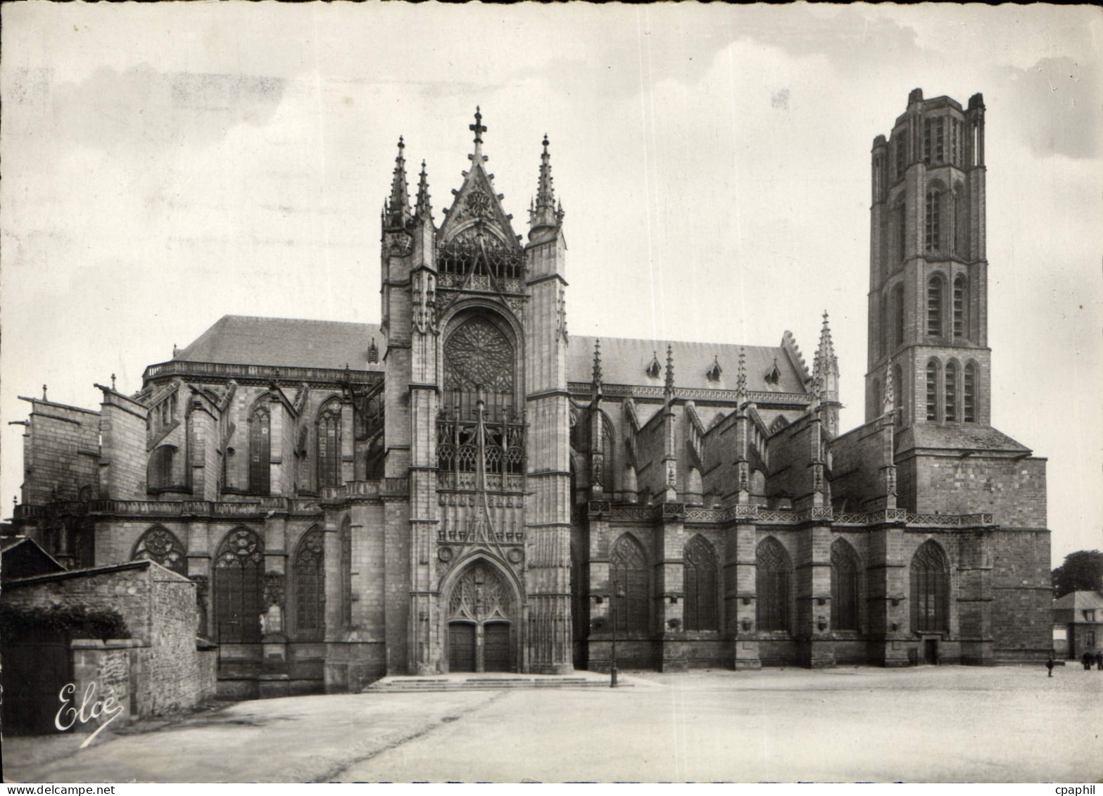 CPSM Limoges La Cathedrale