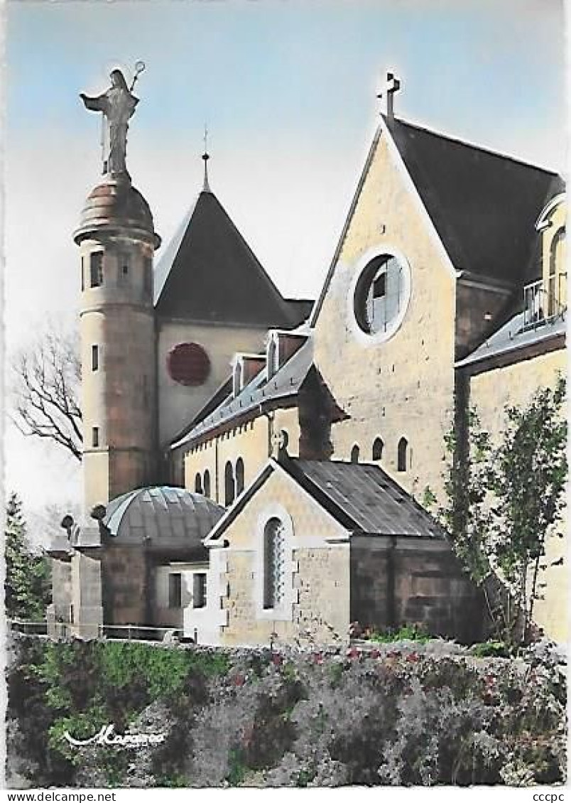 CPSM Mont Sainte-Odile - Partie du Couvent et statue de la Sainte