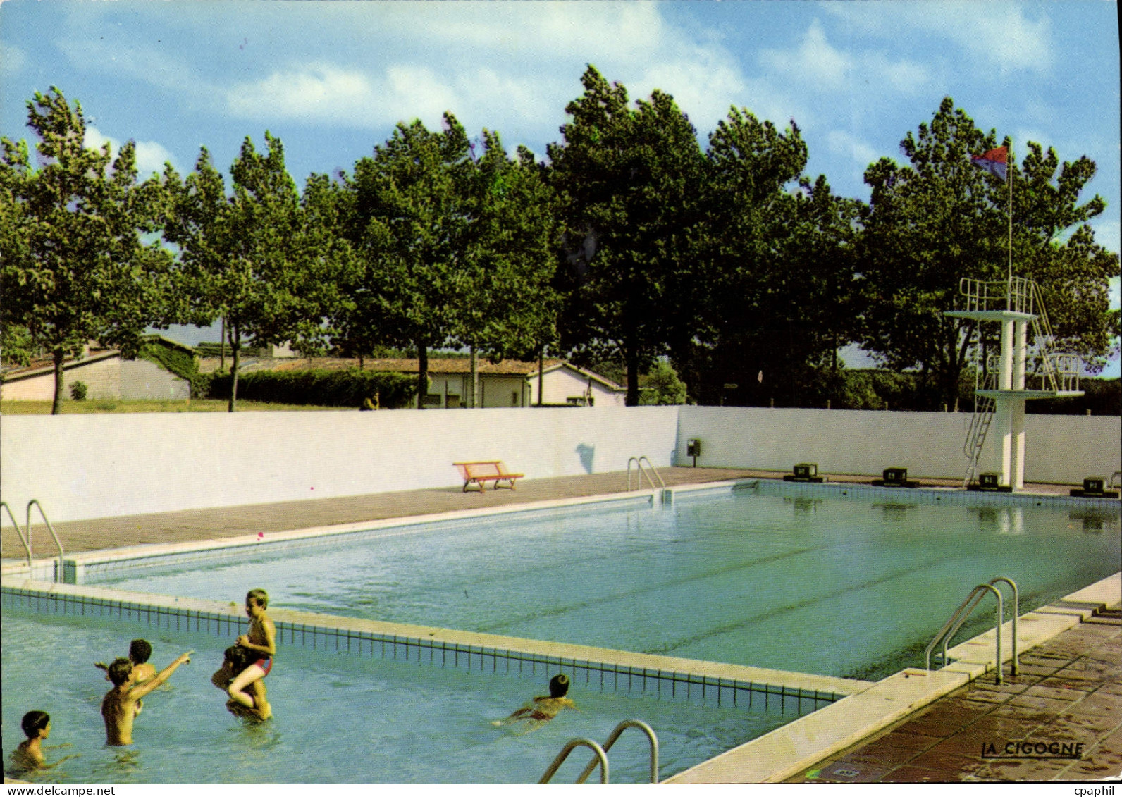 CPSM Montendre Le Piscine