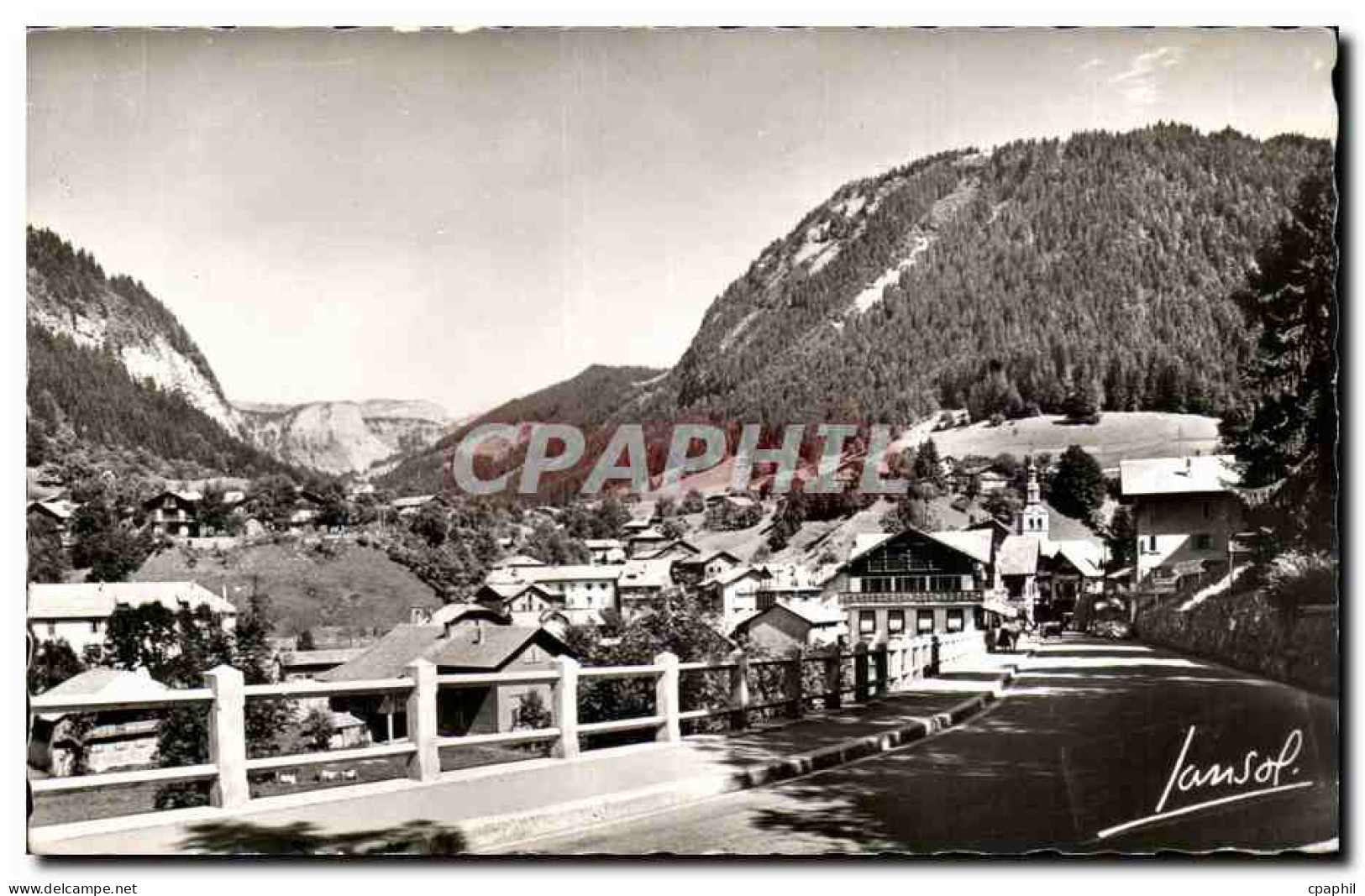 CPSM Morzine Vue centrale