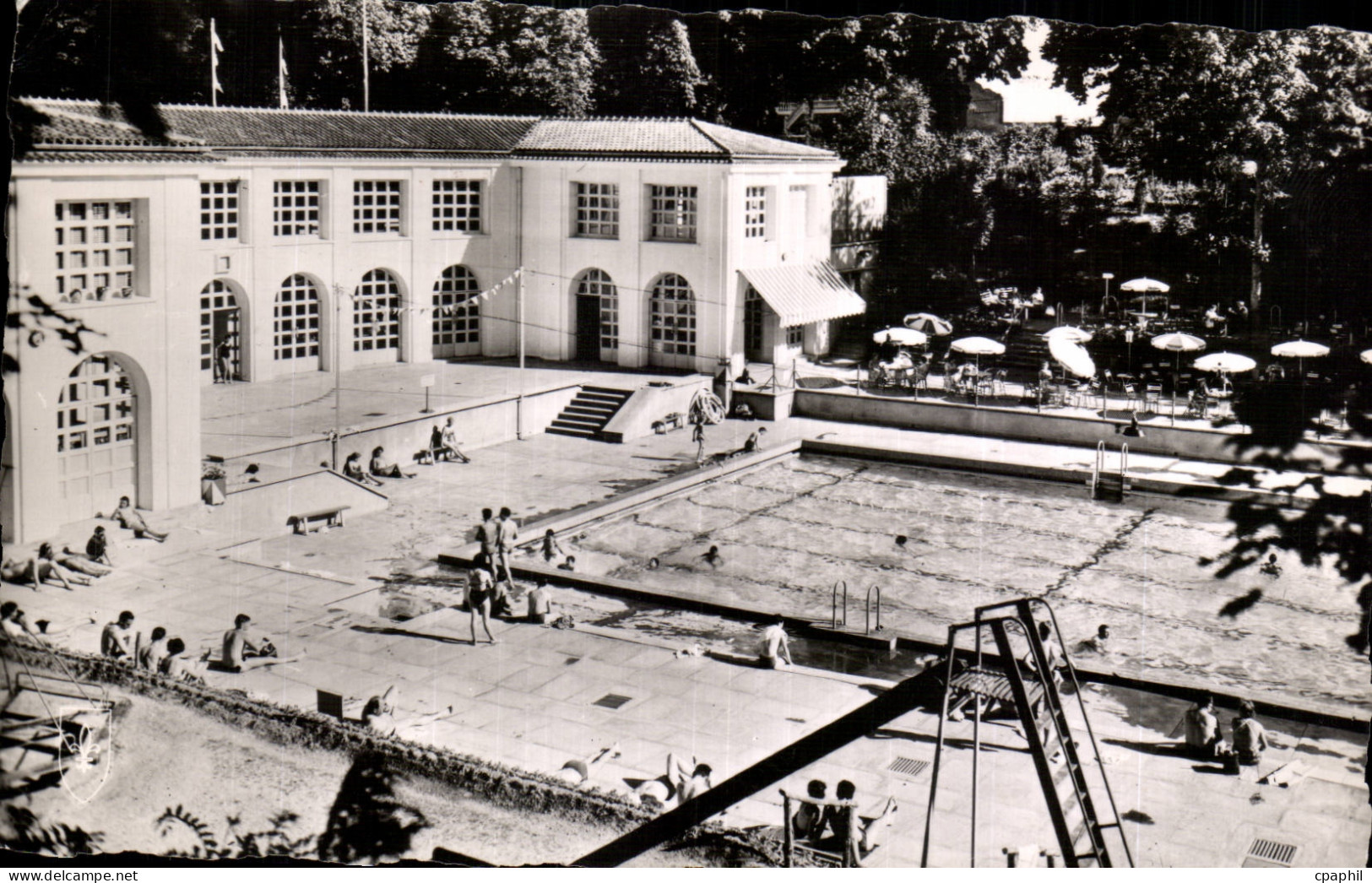 CPSM Neris les Bains La piscine