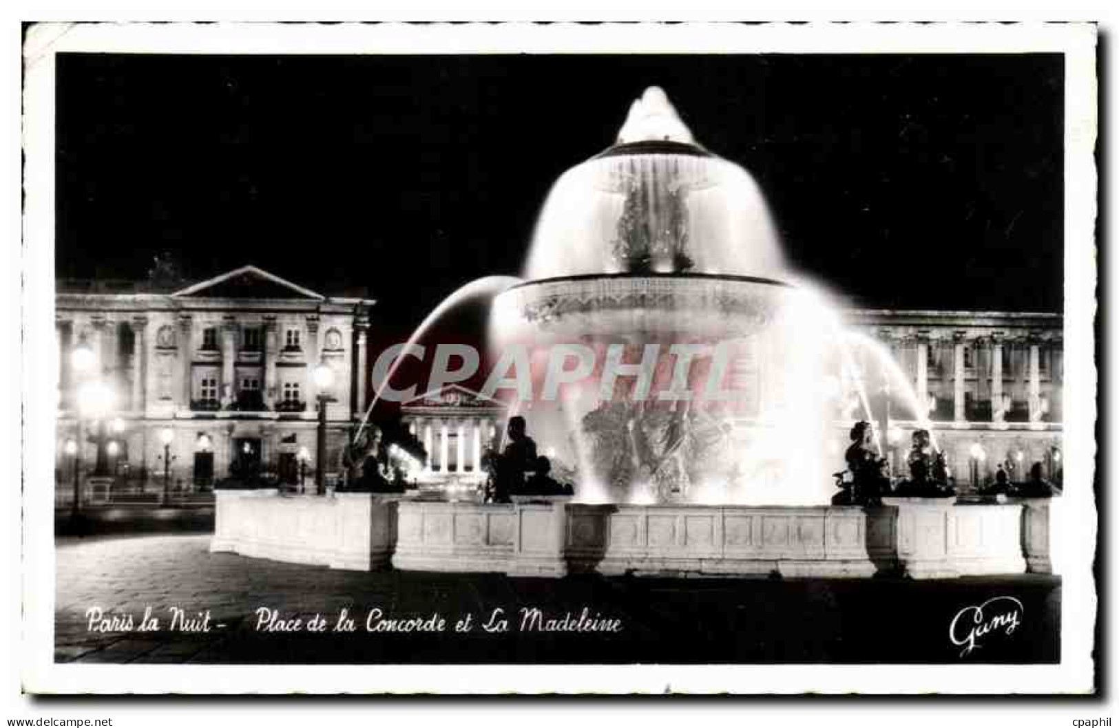CPSM Paris La Nuit Place De La Concorde Et La Madeleime