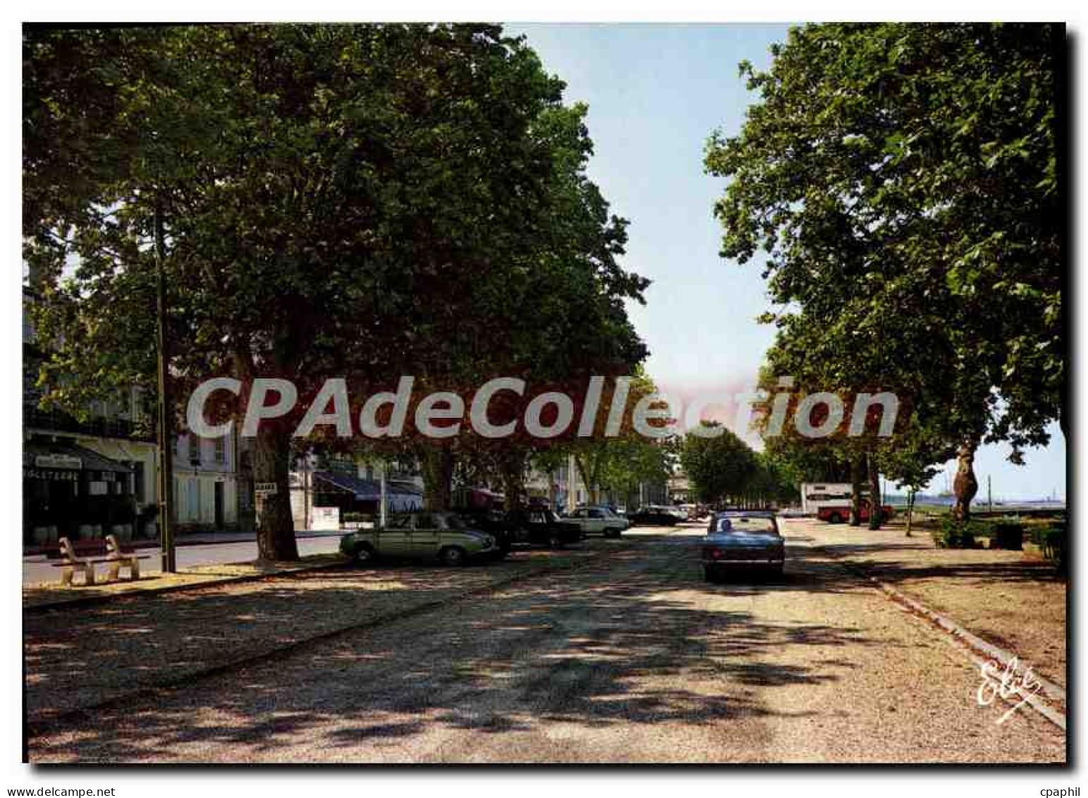 CPSM Pauillac Les Quais