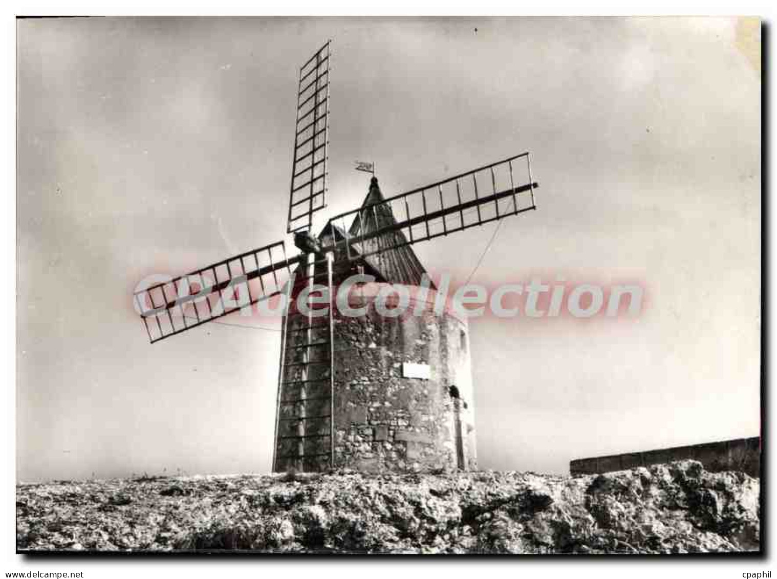CPSM Paysages De Provence Le Moulin De Daudet Fontvieille