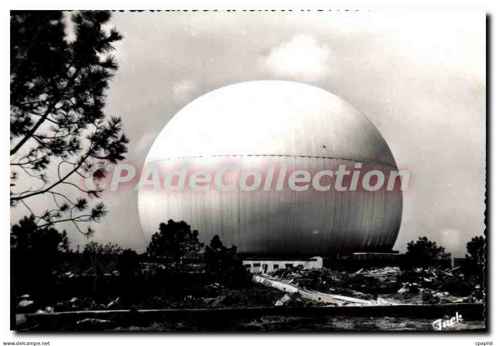 CPSM Pleumeur Bodou station de télévision spatiale